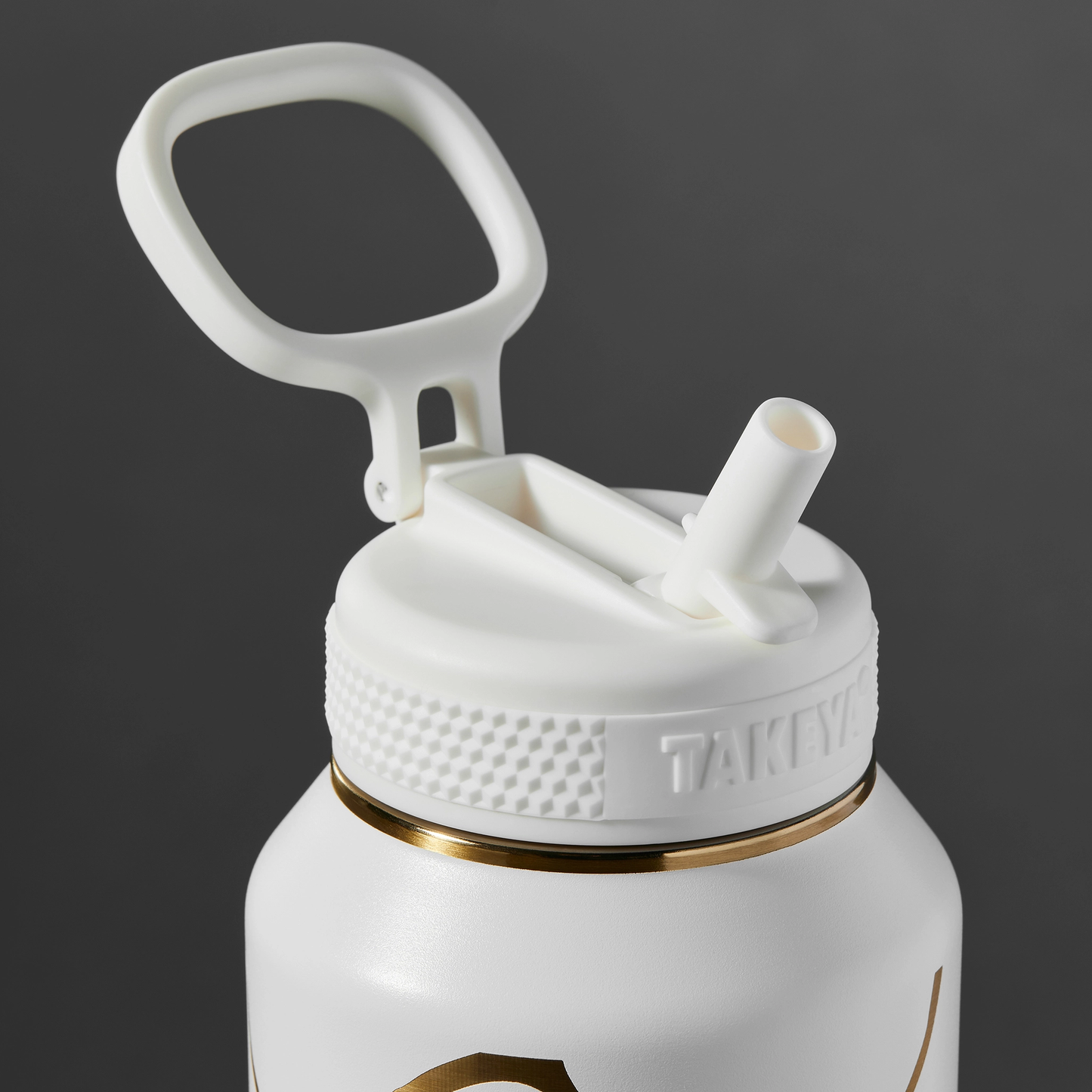 kintsugi-water-bottle-with-straw-lid-w1 51389-TK_HO25_Kintsugi_Takeya9271.png