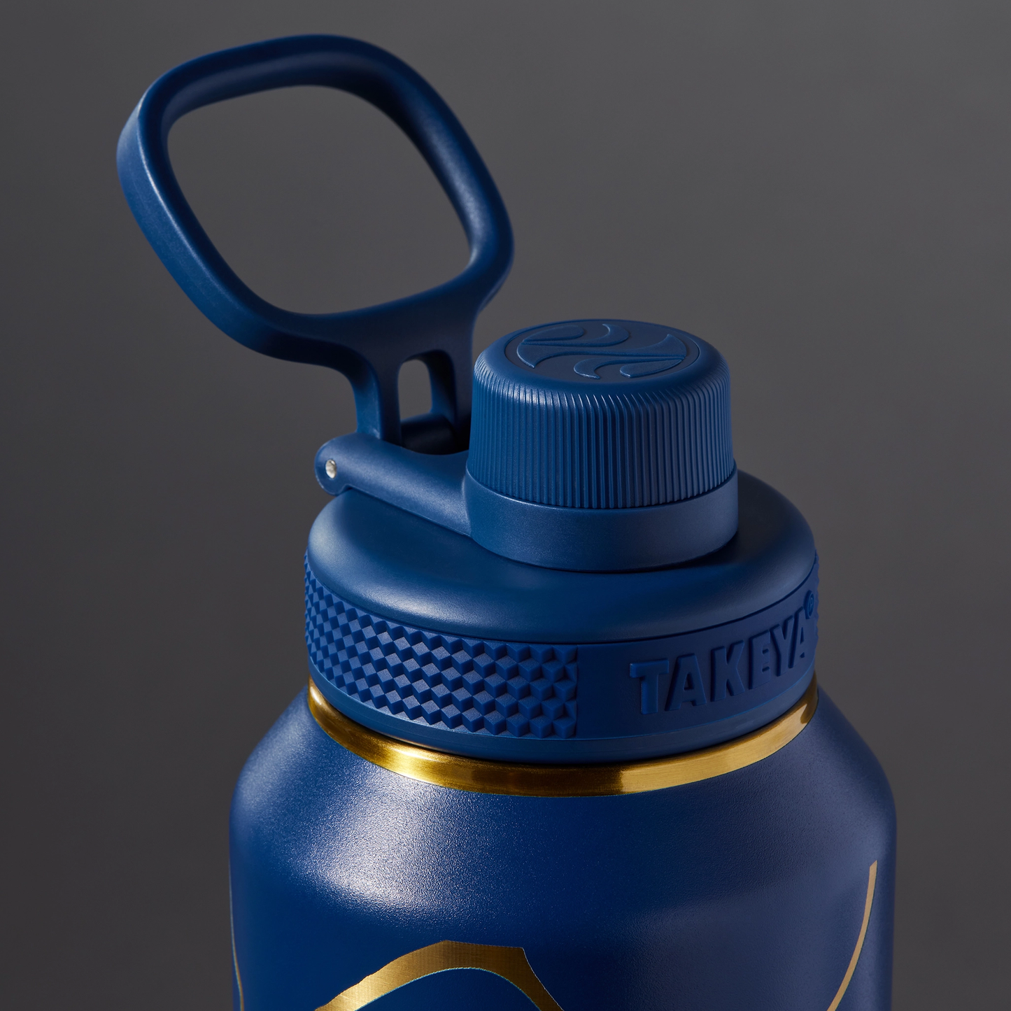 kintsugi-water-bottle-with-spout-lid-h5 51390-TK_HO25_Kintsugi_Takeya9266.png