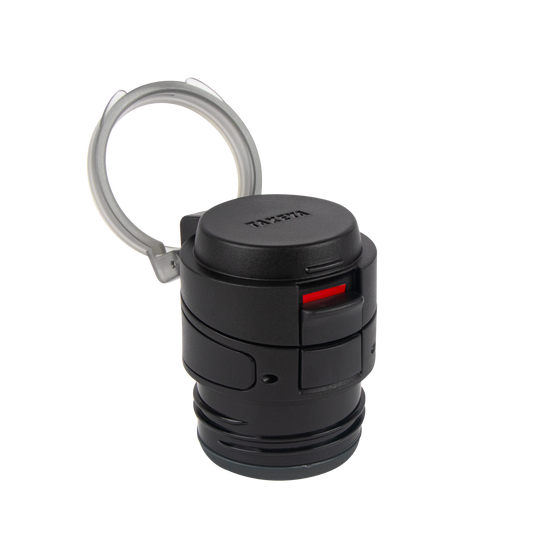 traveler-fliplocktm-lid-c8 96076-R-TravelerLid-FrontAngleTop-Onyx.png